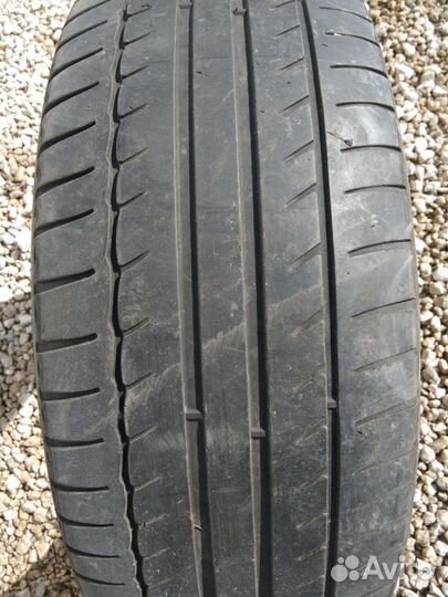 Michelin Primacy HP 215/60 R16