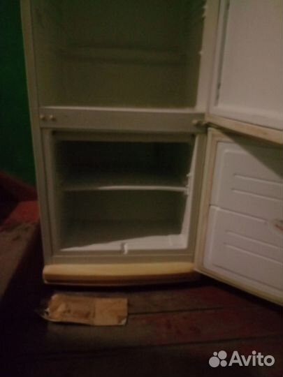 Холодильник атлант бу
