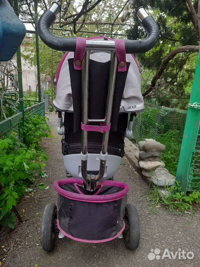 Детский велосипед с ручкой бу