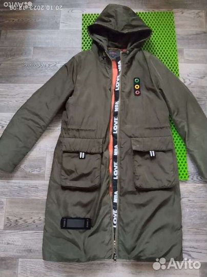 Куртки женские, пальто, пуховик, безрукавка