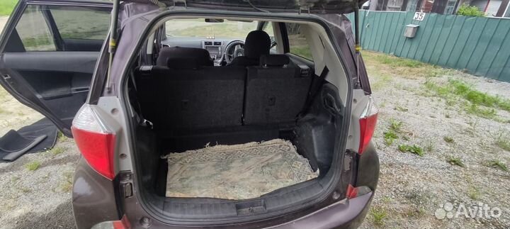 Toyota Ractis 1.5 CVT, 2011, 210 000 км