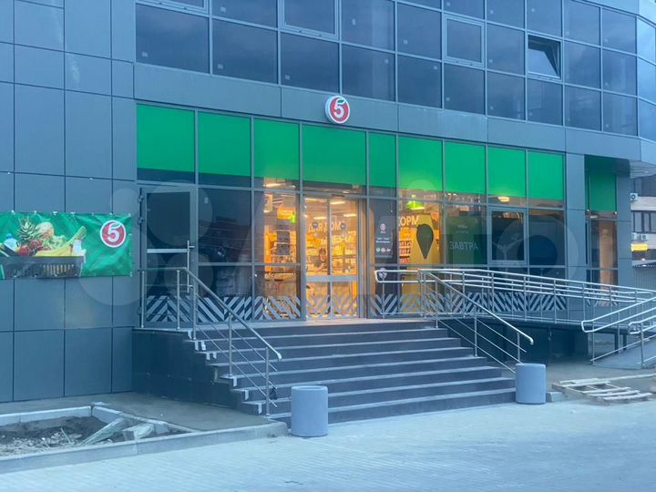 Пятерочка, 389 м²