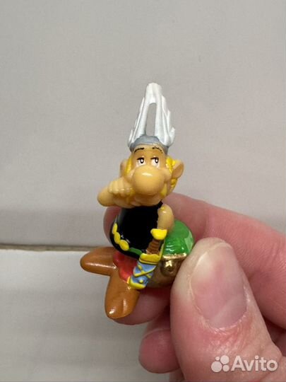 Астерикс киндер сюрприз