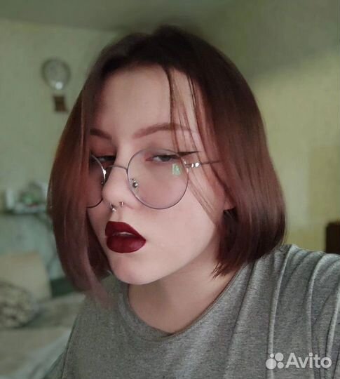 Официант, бариста, бармен, хостес, барбек, админ