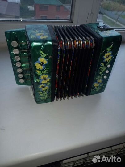 Гармонь тульская