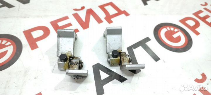 Петля дверная передняя правая Audi A6 4G CGW