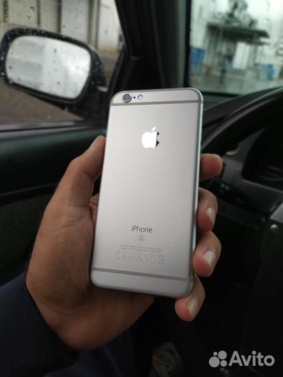 iPhone 6S, 32 ГБ