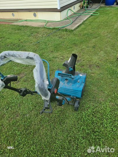 Снегоуборщик hyundai s500