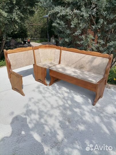 Продам мягкий уголок