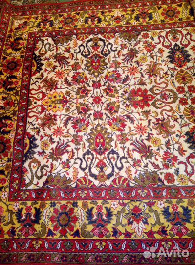 Ковры б\у шерстяные 2 на 3метра