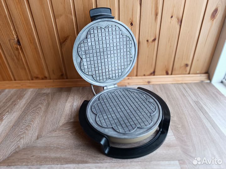 Электрическая вафельница СССР