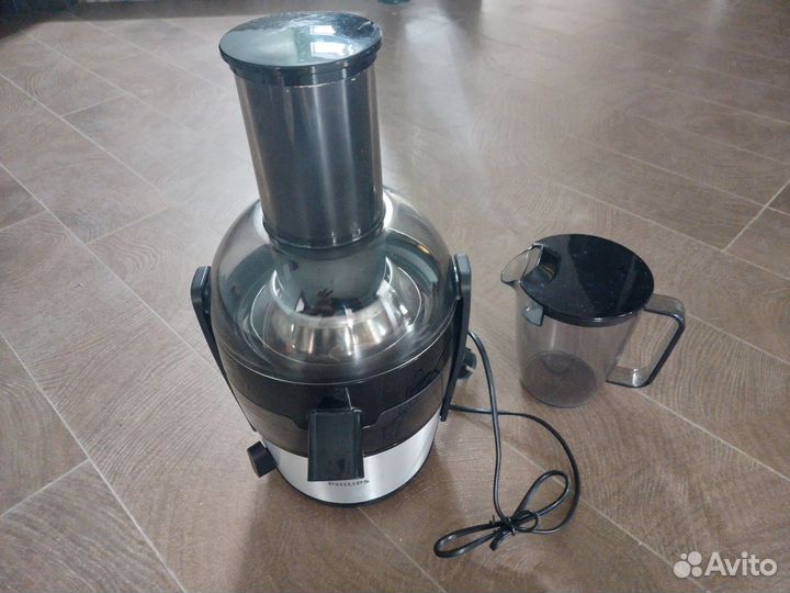 Соковыжималка Philips HR1863