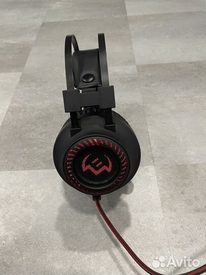 Игровые наушники Sven AP-U840MV LED-подсветка