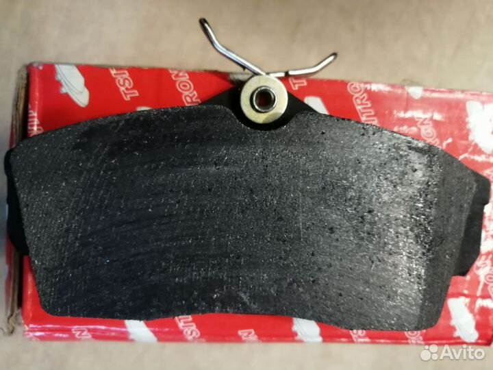 Колодки тормозные перед Nissan Almera N16 00