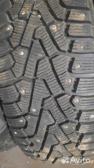 Pirelli Ice Zero 235/65 R17 106T