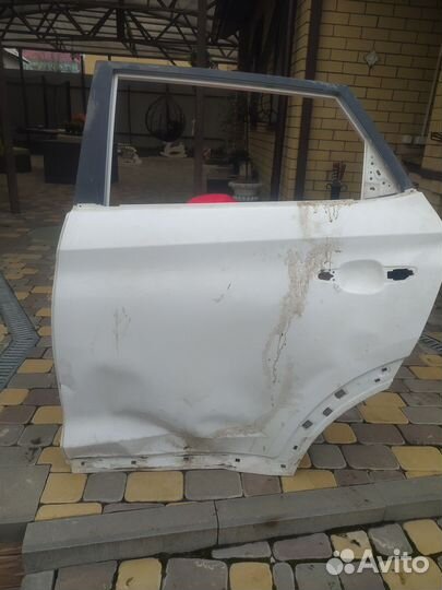 Дверь на Hyndai Tucson