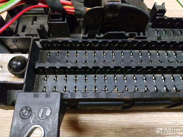 Блок предохранителей салона BMW 5 Series E60