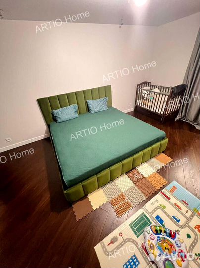 Кровать с подъемным механизмом