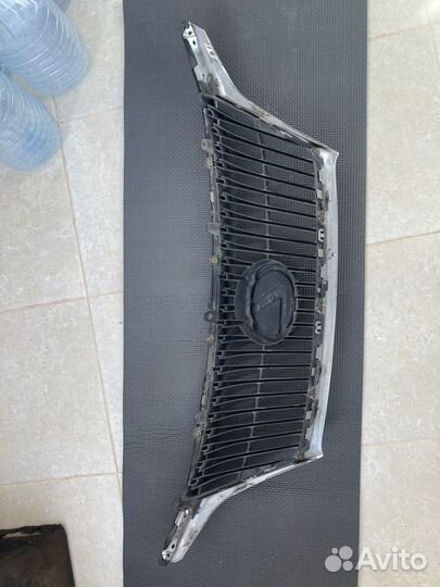 Решетка радиатора