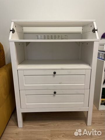 Пеленальный комод IKEA сундвик купить в Санкт-Петербурге | Личные вещи ...