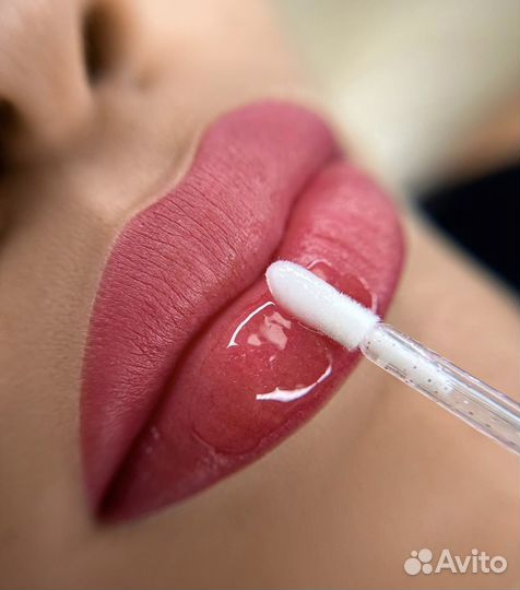 Перманентный макияж бровей губ и межресничка