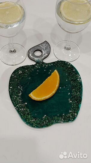 Сырная тарелка из эпоксидной смолы