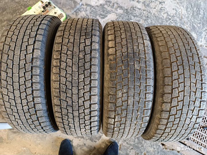 Hankook Dynapro I'Cept RW08 215/60 R17