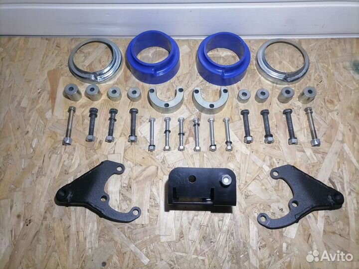Лифт комплект на Ниву / Chevrolet Niva