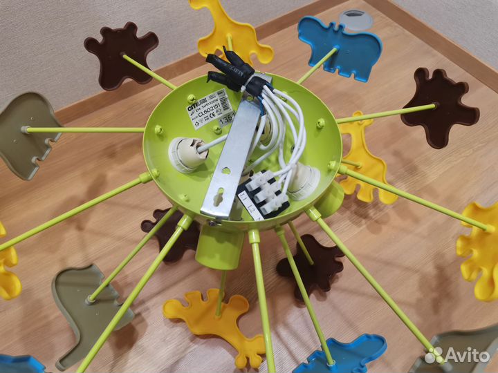 Люстра для детской