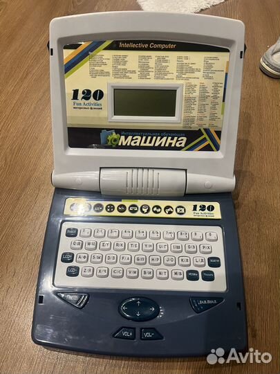 Детский игрушечный компьютер