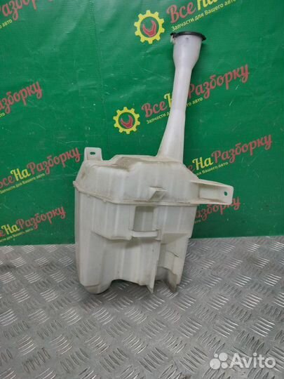 Бачок омывателя Toyota Camry 40 седан 2009