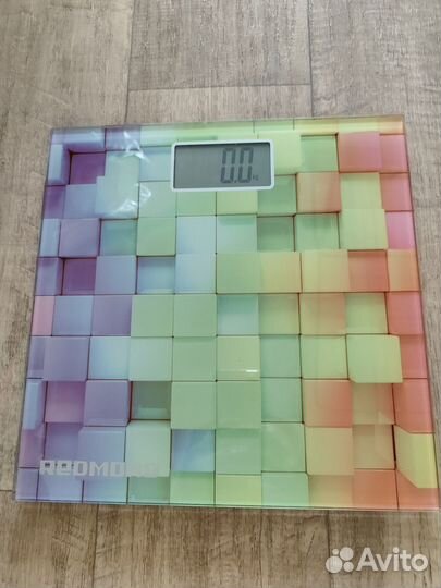 Весы напольные электронные Redmond