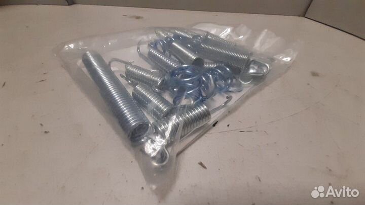 Установочный комплект тормозных колодок Volkswagen