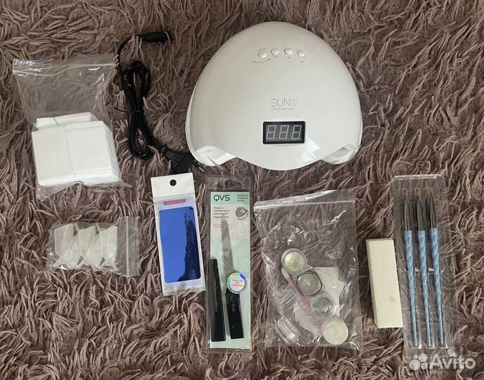 Маникюрный надор с лампой