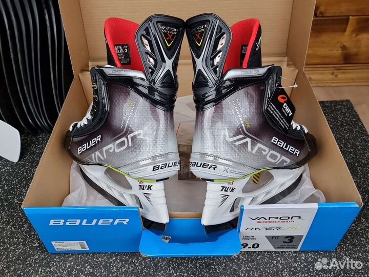 Коньки хоккейные Bauer Hyperlite SR 9фит3