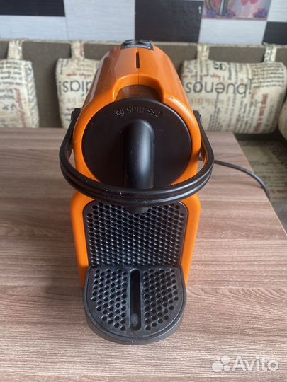 Кофемашина delonghi nespresso EN80