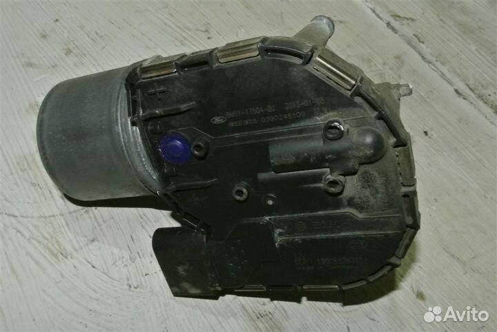 Моторчик стеклоочистителя передний Ford Focus 3