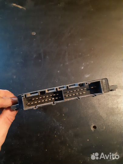 Блок управления парктроником Mercedes W 220