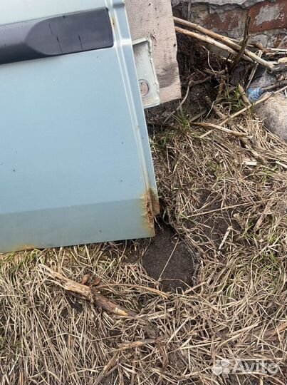 Дверь задняя правая Renault Logan