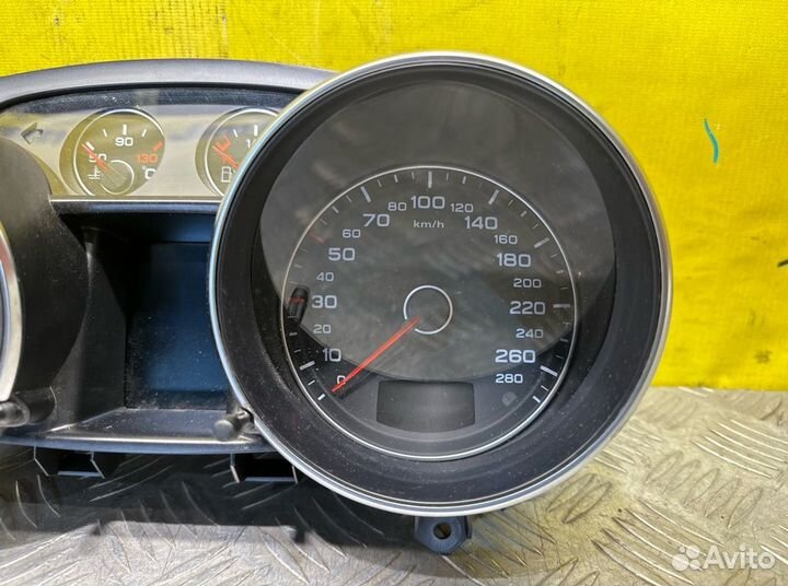 Панель приборов спидометр Audi Tt 8J BUB 2007