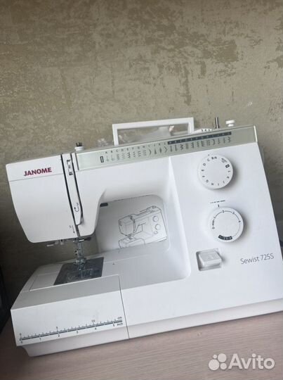 Швейная машина Janome 725S, Оверлок Aurora 700d