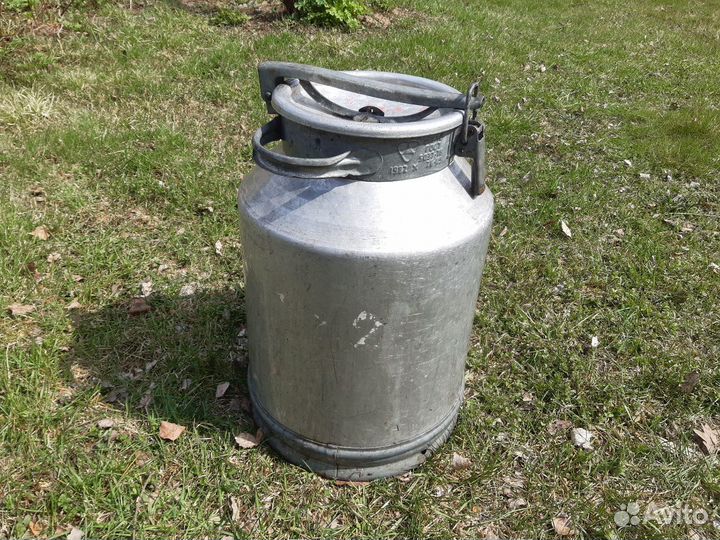 Бидон 1982 г Гост