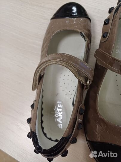 Туфли кожаные лакированные для девочки Bartek