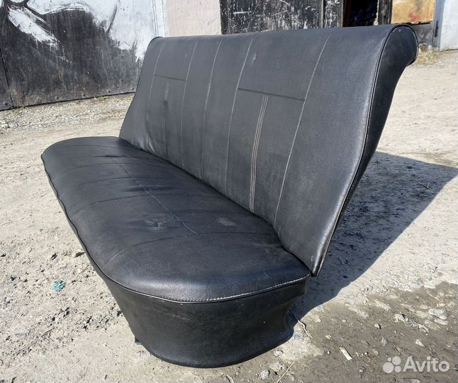 Задний диван Ваз 2105-2107, кожзам чёрного цвета
