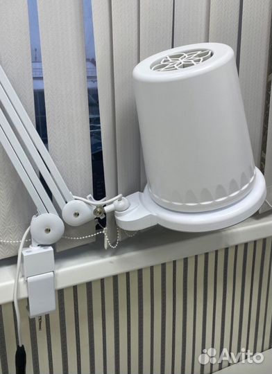 Вытяжка для маникюра и педикюра 4blanc