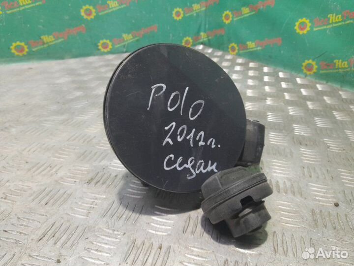 Лючок бензобака Volkswagen Polo седан 1.6
