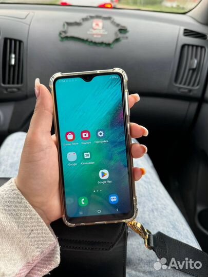 Samsung Galaxy A10, 2/32 ГБ