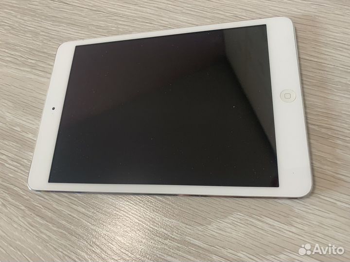 iPad mini 32gb wi-fi cellular white