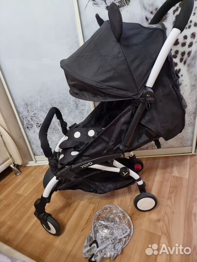 Коляска прогулочная