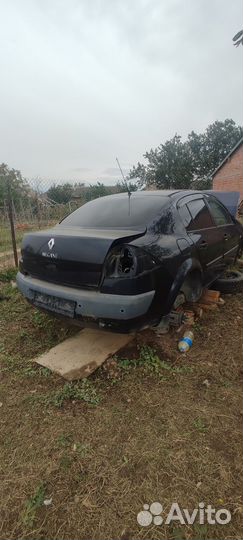 Автомобили на запчасти megane